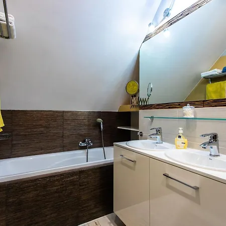 Wichrowe Zacisze 2 크리니차 즈드로이